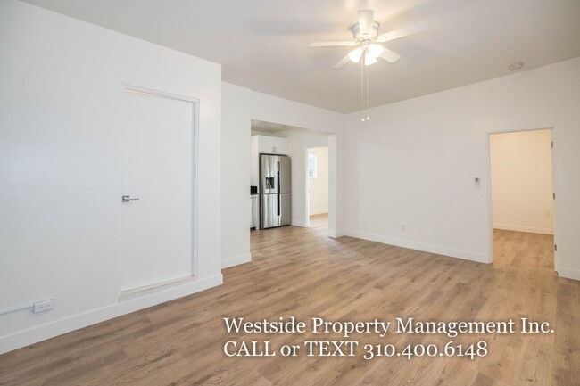 Foto del edificio - 1028 Mansfield Ave