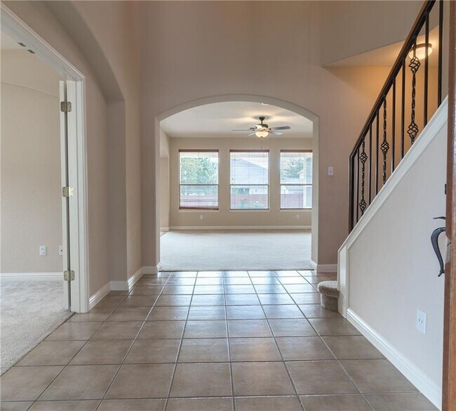 Foto del edificio - 1411 River Birch Way