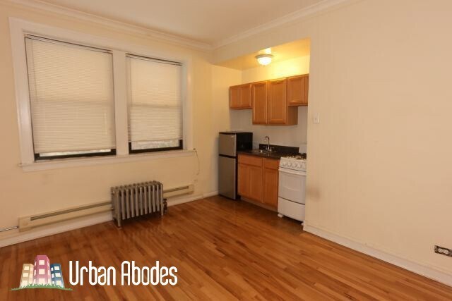 Foto del edificio - 4542 N Damen Ave