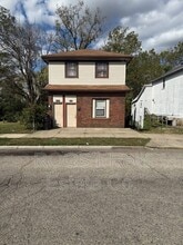 Building Photo - 1530 W High St