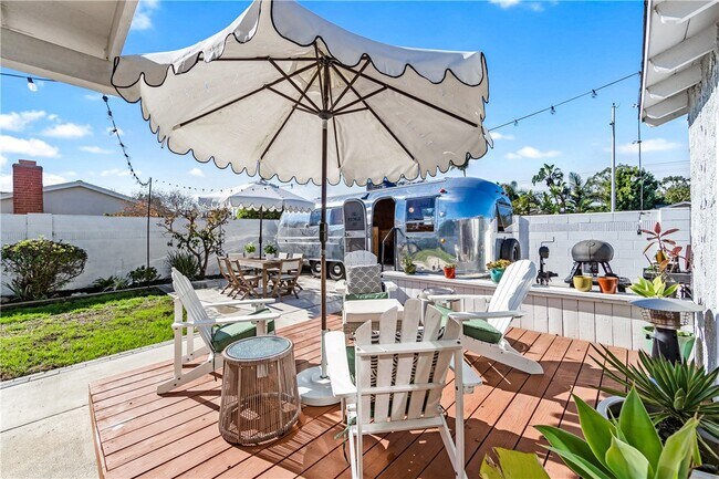 Foto del edificio - 5052 Audrey Dr