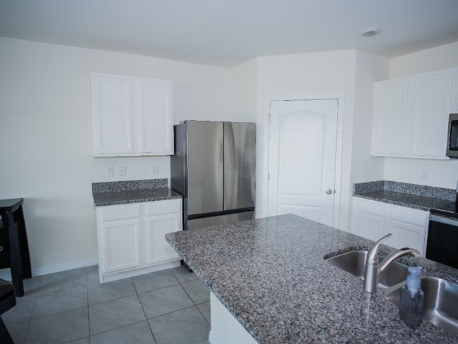 Building Photo - 3721 Swanfalls Terrace