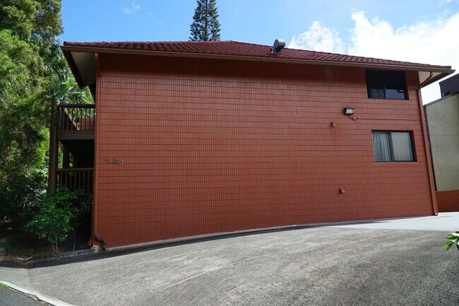 Building Photo - Puu Iki