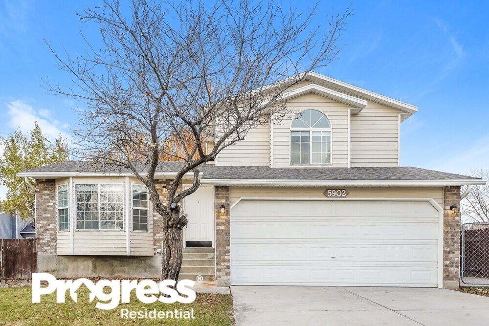 5902 Woodview Dr, Kearns, UT 84118 House Rental in Kearns, UT