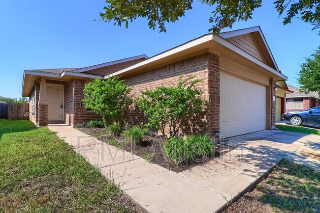 Building Photo - 3308 Barksdale Dr