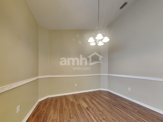 Building Photo - 27501 Sky Lake Cir