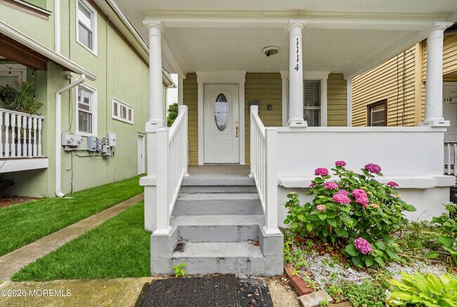 Foto del edificio - 1114 Summerfield Ave