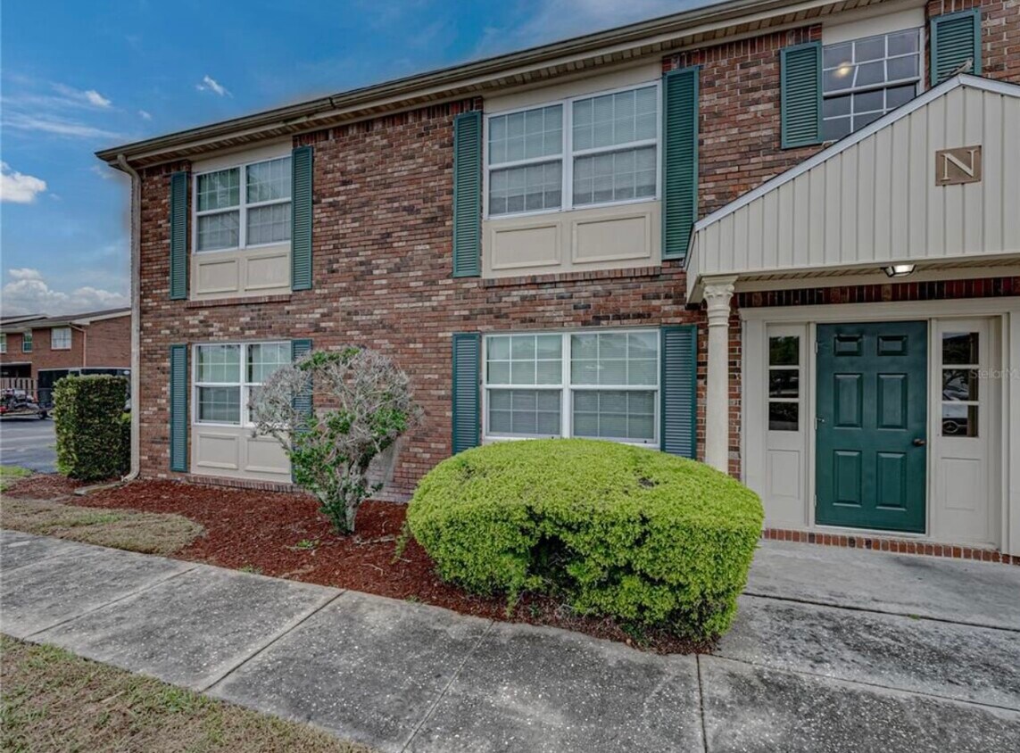 Foto principal - 1920 E Edgewood Dr