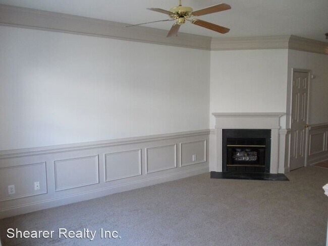 Building Photo - 2 br, 2.5 bath House - 2023 Lennox Square ...