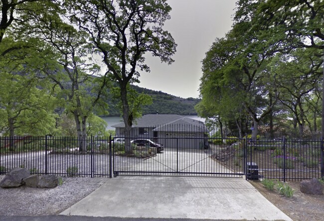 Foto del edificio - 2155 Westlake Dr