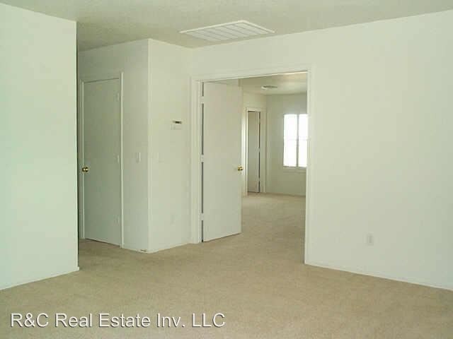 Building Photo - 1711 W Amberwood Dr