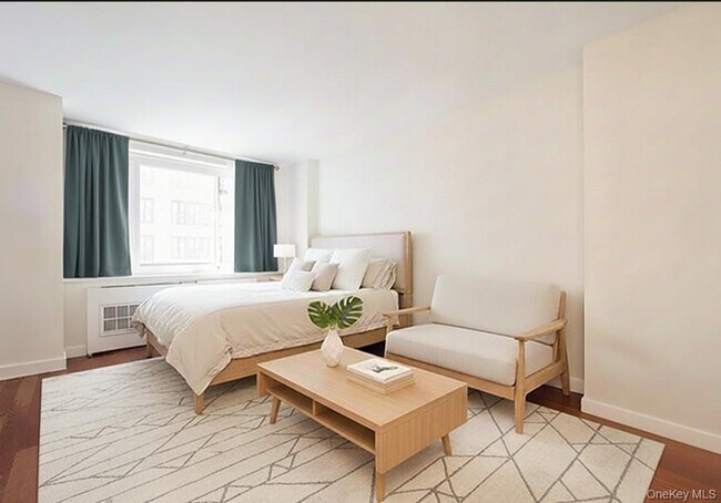 Foto del edificio - 121 E 23rd St