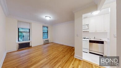 Building Photo - 241 E 46th St