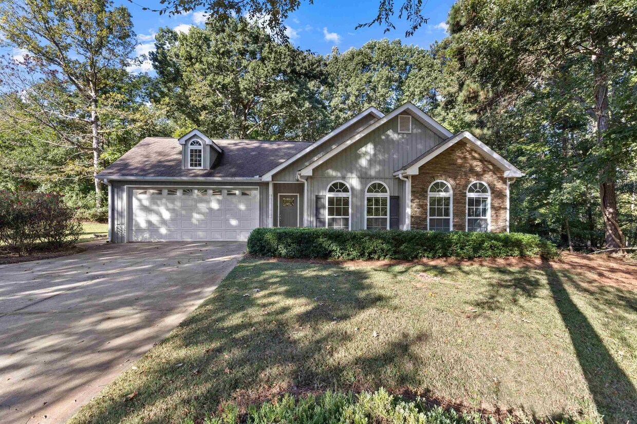 Foto principal - 129 Moudy Ln