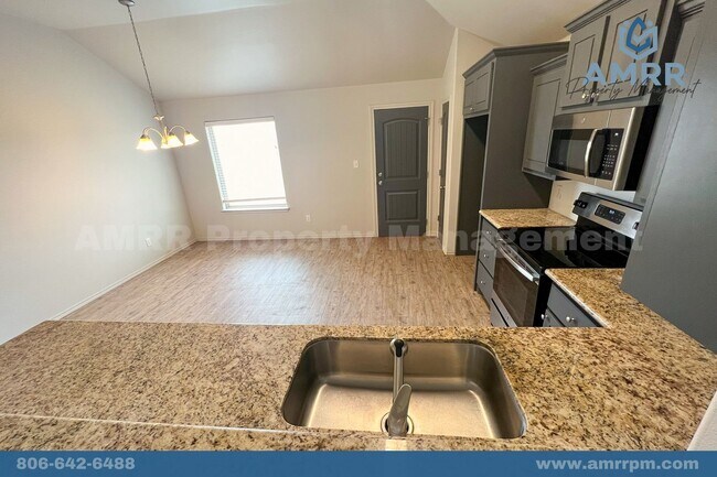 Foto del edificio - Modern 4-Bedroom Home – Perfect for Growin...