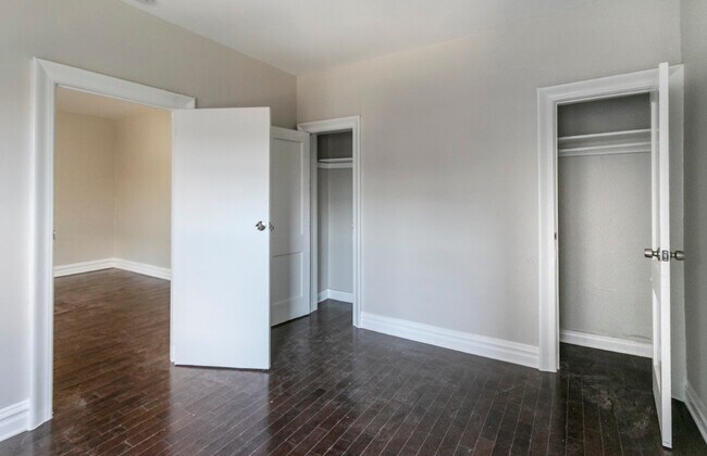Building Photo - 125 Corbin Ave