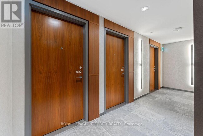 Photo du bâtiment - 101 Queen St