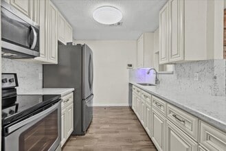 Building Photo - 3705 Misty Cove Ct