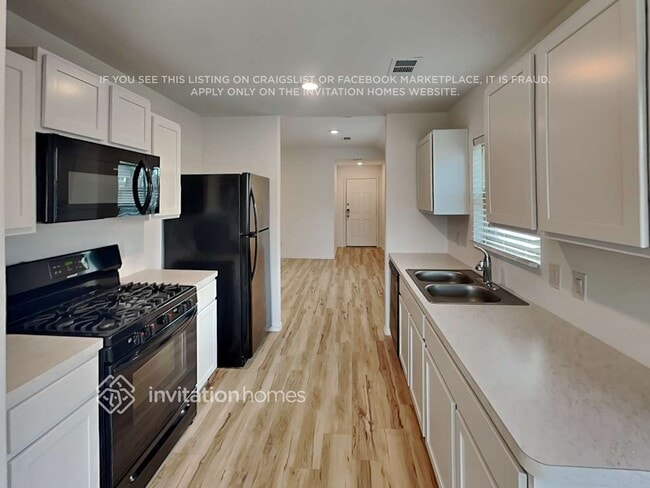 Foto del edificio - 6171 Dunsmore Cyn Ln