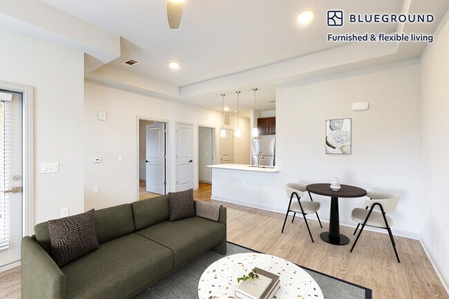 Foto del edificio - 4300 Swanson Wy