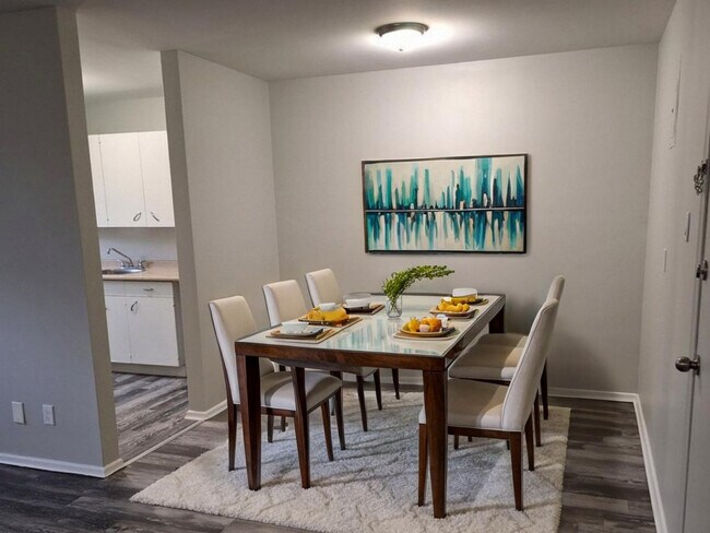 Building Photo - DURAND TERRACE APARTMENTS