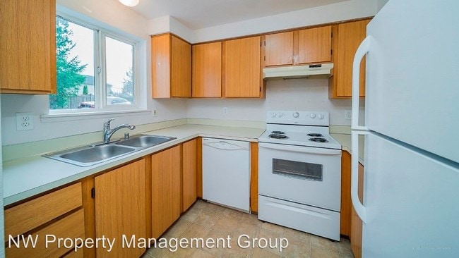 Foto del edificio - 2424 99th Ave NE