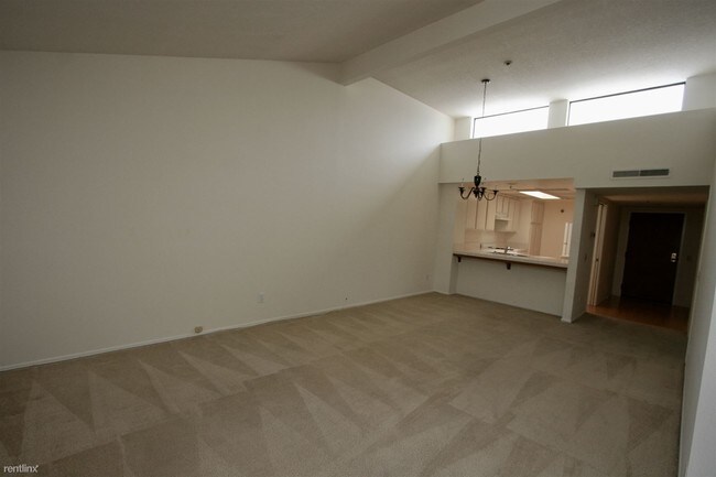 Building Photo - 1 br, 1 bath  - 280 Cagney Ln Apt 318