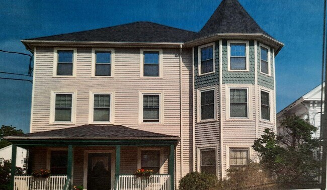 Foto del edificio - 407 Lafayette Rd