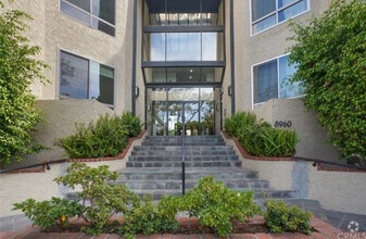Building Photo - 8960 Cynthia St