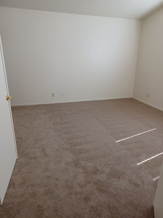 Building Photo - Summerfield Subdivision.