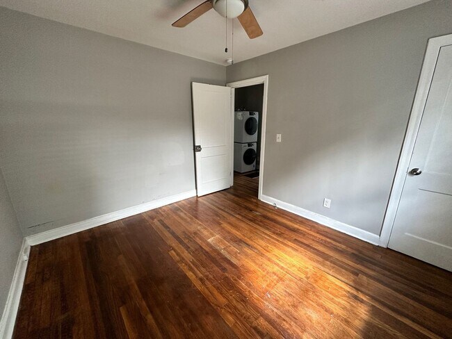 Foto del edificio - 108-110 Kilbourne Rd