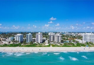 Building Photo - 9225 Collins Ave