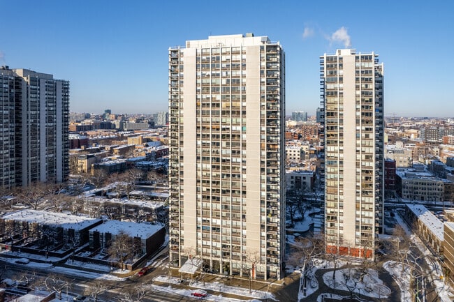 Building Photo - Bryant House