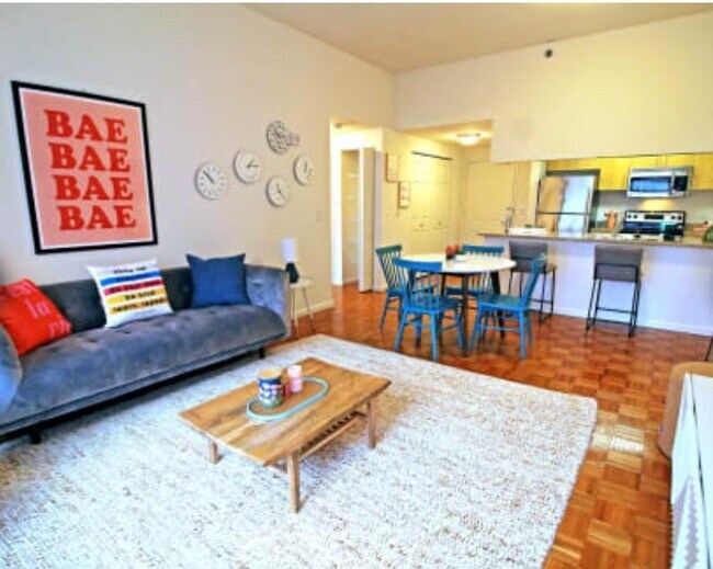 Photo - 98 Christopher Columbus Dr Apartment