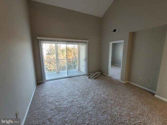 Foto del edificio - 1025 Gardenview Loop