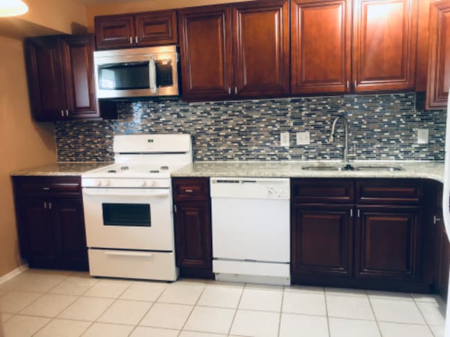 Photo - 2916 State Hill Rd Apartment