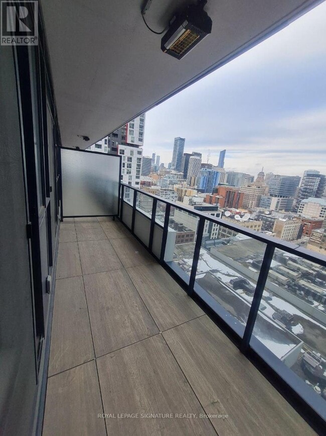 Photo du bâtiment - 38 Widmer St