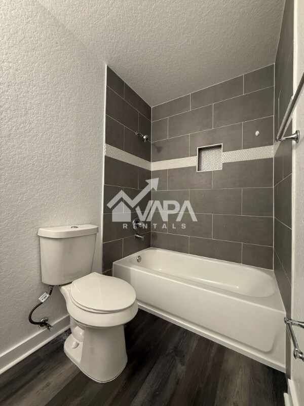 Foto del edificio - 4411 Mystic Sunrise Dr
