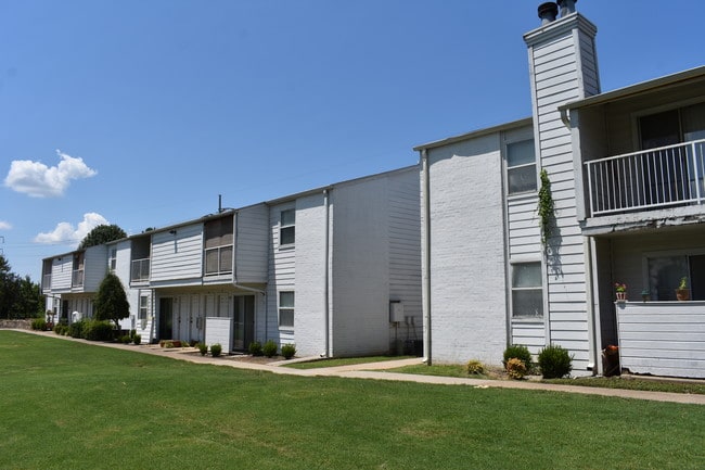 Foto del edificio - Southpoint Apartments