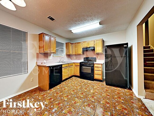 Foto del edificio - 1998 Glenwood Downs Dr