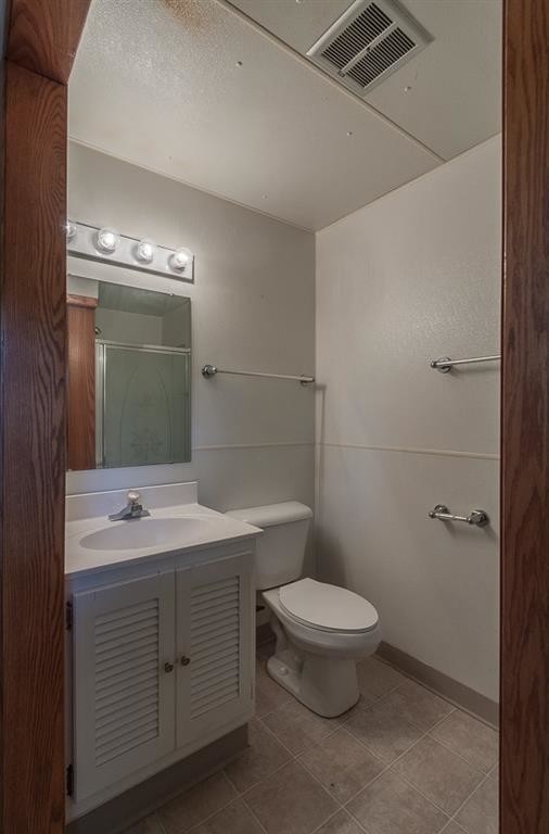 Foto del edificio - 3114-3116 Churchill Dr