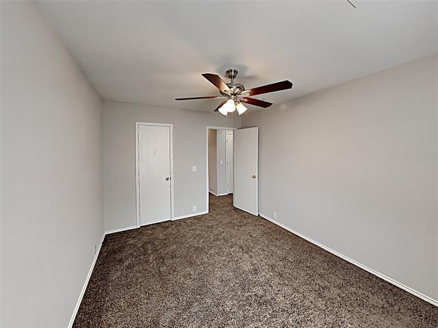 Building Photo - 8901 King Ranch Dr