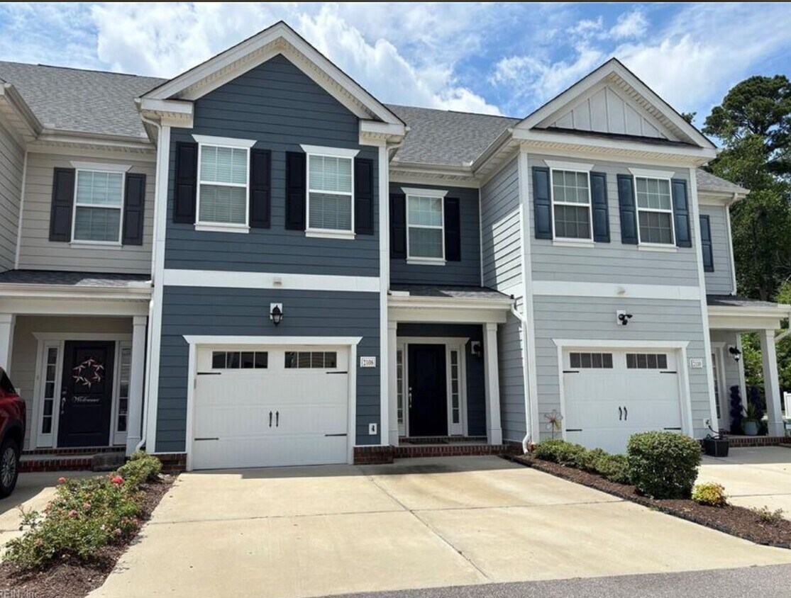 Foto principal - 2108 Steiner St