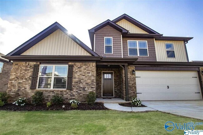 Foto del edificio - 217 Maggie Mance Ln