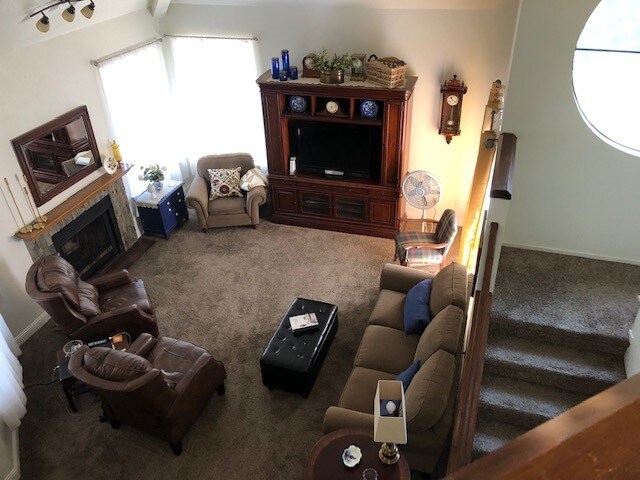 Primary Photo - 2475 N 11th Ave