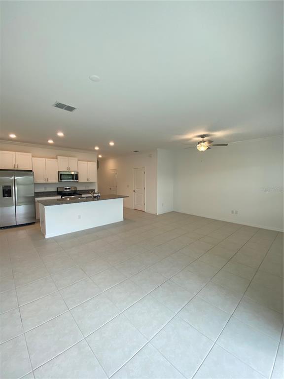 Building Photo - 9695 Ashworth Pl