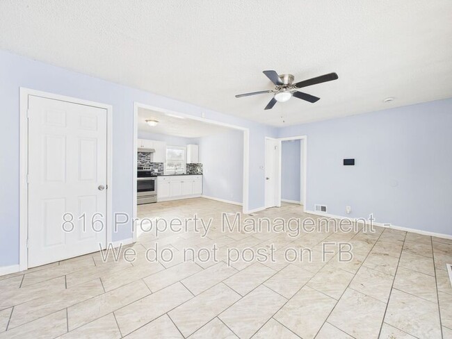 Foto del edificio - 1603 E 82nd St