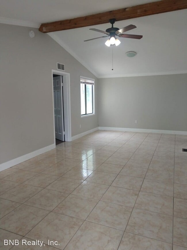 Building Photo - 3 br, 2 bath House - 10025 Pine Island Road