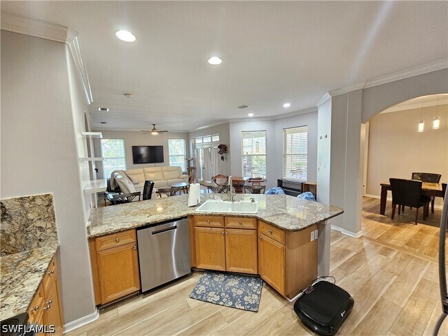 Foto del edificio - 8343 Laurel Lakes Blvd