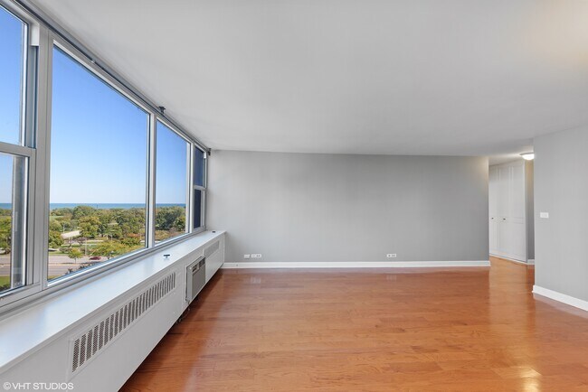 Building Photo - 4250 N Marine Dr